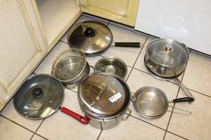 lot 53 image: Cooking Pots and Pans, see pictures