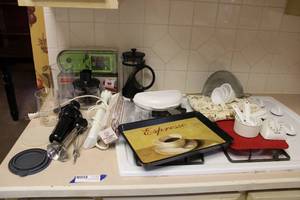 lot 52 image: Kitchen Lot Emulsifier Blenders, Microwave Omelet Cooker, Strainer, Apron and More