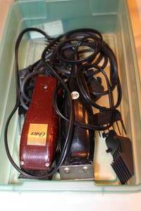lot 95 image: Electric Hair Trimmers