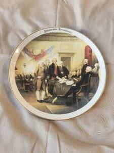 lot 66 image: Vintage Royal Hostess plate - Philadelphia, Pennsylvania - Declaration of Independence