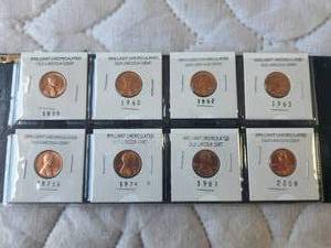lot 103 image: Selection of 8 uncirculated Lincoln cents