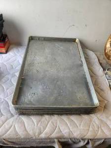 lot 135 image: Selection of 17 34 by 25.5 sheet pans - total of 6