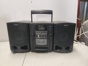 lot 137 image: Sony portable stereo system