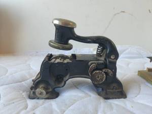 lot 140 image: Vintage Date, time info machine Model A