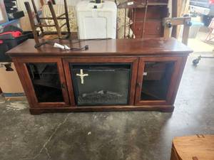 lot 185 image: Electric heating cabinet