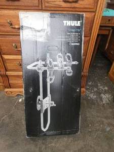 lot 207 image: Thule spare tire bike rack