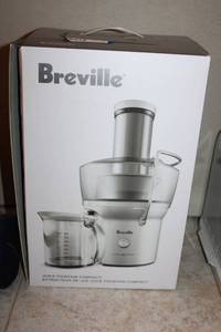 lot 18 image: Breville Juicer Still with Box