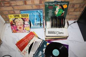 lot 48 image: LP Album Collection, see pictures