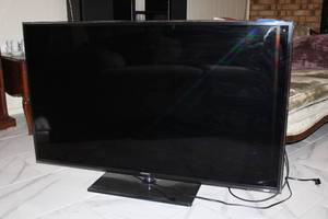 lot 2 image: Samsung TV  Model UN55D6400UFXZA