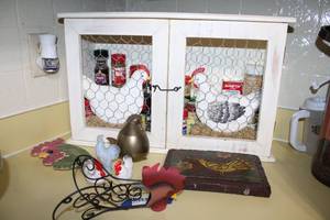 lot 80 image: Wooden Hen Spice Rack (Spices for Display Only), Chicken Salt and Pepper Shakers and More