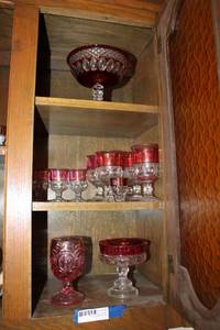 lot 118 image: Cranberry Glass Set