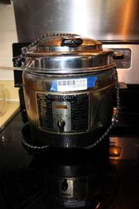 lot 133 image: Vintage CookerFryer with Waffle Maker on Top