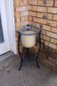 lot 260 image: Iron and Glass 3-Wick Candle Stand