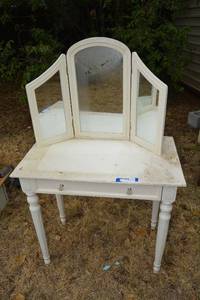 lot 270 image: White Vanity Table with tri-fold Mirror