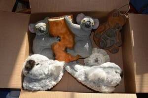lot 238 image: Koala Slippers, Koala Planter, Ceramic Bear Wall Dcor