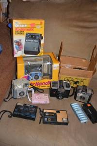 lot 205 image: Vintage Cameras Kodak, Ansco, and Vanguard Brands