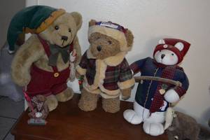 lot 182 image: Fishing Bear, Bear with Suspenders, and Flannel Coat Bear