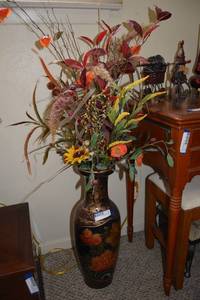 lot 159 image: Tall Decorative Vase with Flower Arrangement