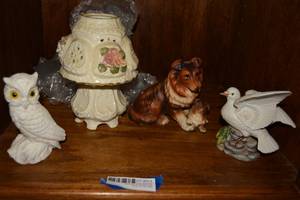 lot 313 image: 2-Part Ceramic Tea Light, and Animal Figurines