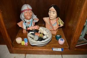 lot 319 image: Glazed Ceramic Native American Busts, and Vintage Small Ceramic Figurines