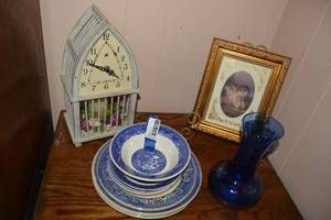 lot 308 image: Homer Laughlin Blue China Set, Blue Glass Vase, Cherub Picture, Table Clock