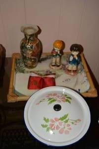 lot 305 image: Japan Lot Enamel Lidded Bowl, Littl-Ones Action Figurines, Vase, and Bamboo Trimmed Tray