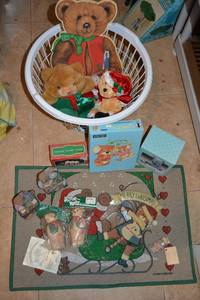 lot 334 image: Christmas Lot Welcome Mat, Plush Bears, Resin Bear Figurines, Candle Holders, Puzzle, and Bear Bank