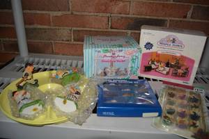 lot 340 image: Miniature Bear Lot Tiny Ornaments, Ceramic Animals, Resin Baseball Bears, HoneyBear Tea Set, and Maple Town Log Cabin Furniture