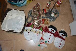 lot 343 image: Christmas Decorations as shown with Storage Basket