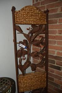 lot 345 image: Tri-Fold Metal and Basket Weave Room Divider