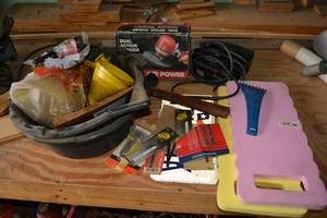 lot 483 image: Oil Drip Pans, Air Powered Dual Action Grinder, Sledge Hammer, Saw Blades, License Plates