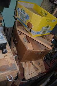 lot 480 image: Misc. Craft Wood, Finished and Unfinished Pieces