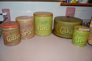 lot 400 image: Vintage Tin Cannister Set Cake, Flour, Sugar, Coffee and Tea