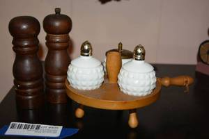 lot 405 image: Kitchen Lot Vintage White Milk Glass Hobnail Salt and Pepper Shakers Sugar Dish on Wooden Stand Plus Wooden Salt and Pepper Shakers