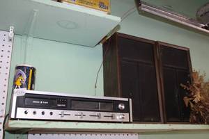 lot 566 image: Vintage 8 Track Player and Radio with Pair of Speakers