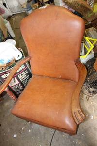 lot 524 image: Vintage Rocking Chair with Riveted Trim
