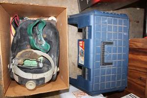lot 517 image: Welding Mask and other welding and misc tools, and Sit-n-Stand Step Stool with tools