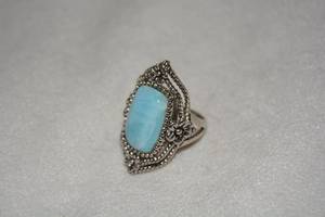 lot 620 image: Sterling Silver Larimar ring. Marked 925. Size 9