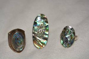 lot 616 image: (3) Sterling Silver Paua Shell Abalone Shell rings. All marked 925. Sizes 8, 9, 10