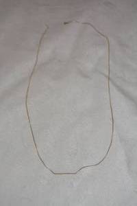 lot 607 image: 14K yellow gold Italian box chain necklace. Marked 14K Italy. 22L Chain broken at clasp, but clasp intact.