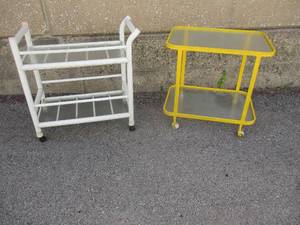 lot 16 image: 2-Patio  Yard Plant, 2 Glass Shelfs Tables