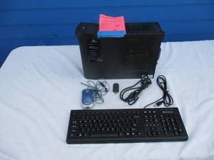 lot 14 image: Factory Reset- Like New-Gateway PC. With Mouse, Keyboard And Power Cord- Just Add A Monitor.