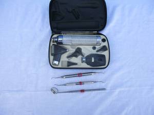 lot 26 image: Travel- Welch Allyn Otoscope With A Range Of Accessories In Travel Case