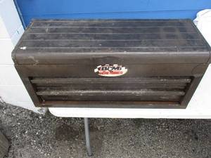 lot 84 image: CRAFTSMAN - Open Top With 2-Drawers Tool Box With Mixed Lot of Tools and Other Items-Heavy