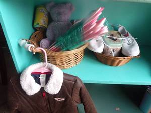 lot 117 image: Childrens Lot, baskets included.  See Pictures