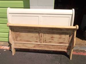 lot 121 image: Vintage King size Sleigh style Head and Footboard. In style and condition as shown.