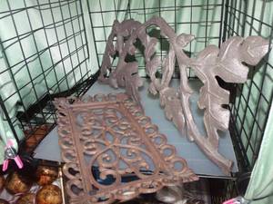 lot 69 image: Cast Iron, as shown