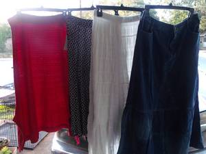 lot 94 image: Womens Skirts in styles and colors as shown