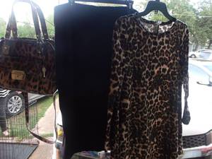 lot 95 image: Anne Klien Leopard Print Purse and Matching Outfit