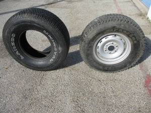 lot 36 image: FIRESTONE- SREELTEX RADIAL AT LT24575, R16-MS, With 6-Lug Wheel.